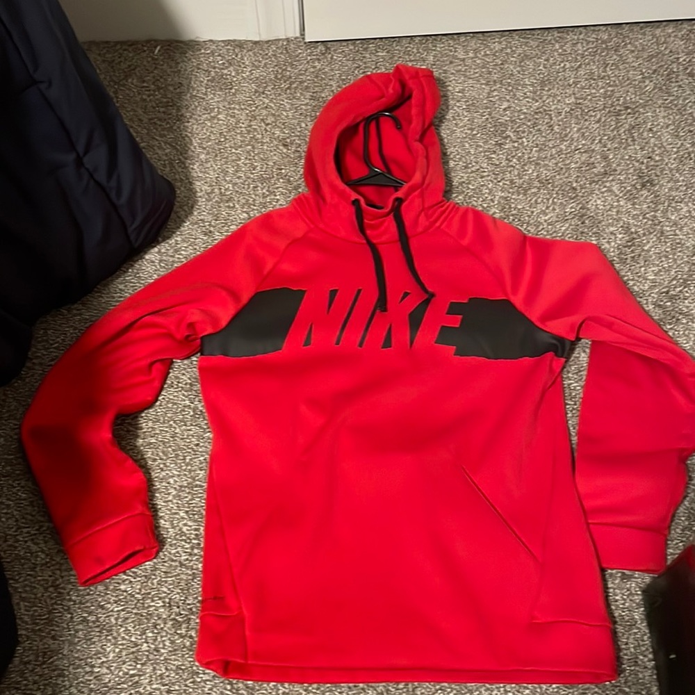 nike hoodie